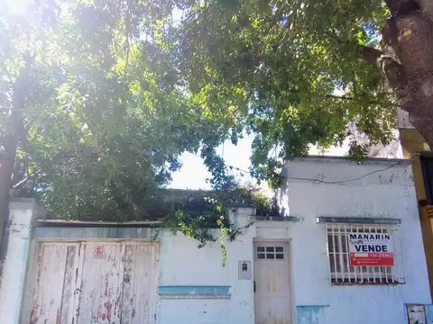 Oportunidad en Refineria, Casa a Reciclar