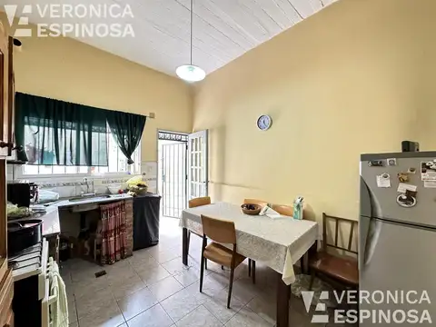 Depto Tipo Casa 2 ambientes con 1 baño