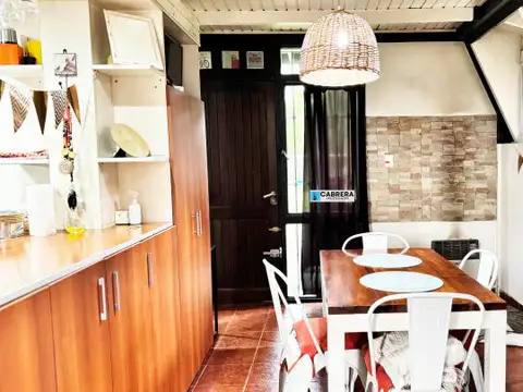 Casa 2 ambientes con 3 baños