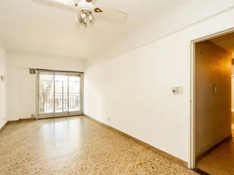 VENTA DEPTO 4 AMBIENTES DEVOTO BALCON LAVADERO