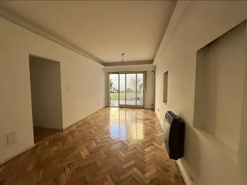 Departamento PB 4 ambientes + jardin