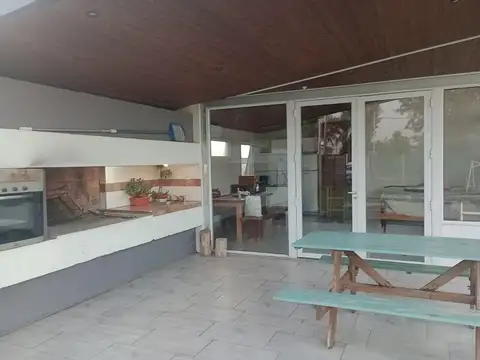 Casa en Venta al Oeste