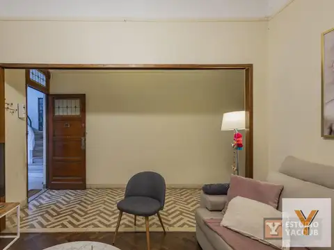 Depto Tipo Casa en Venta 60 años