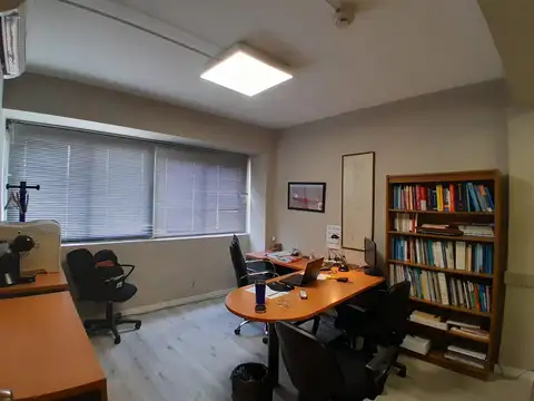 Oficina Monoambiente con 3 baños