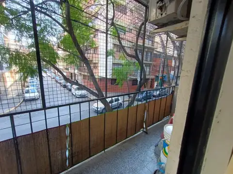 Departamento 4 ambientes ubicado en Parque Centenario