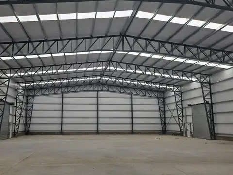 Depósito en Canning (E. Echeverria)