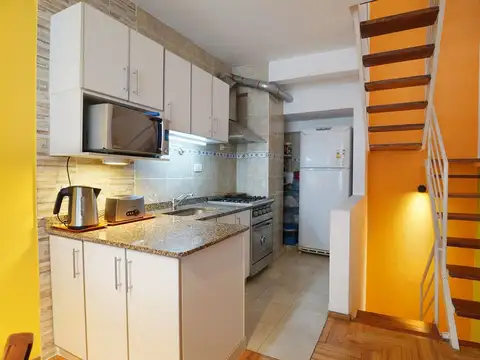 Depto Tipo Casa en Venta en Caballito, USD 180.000