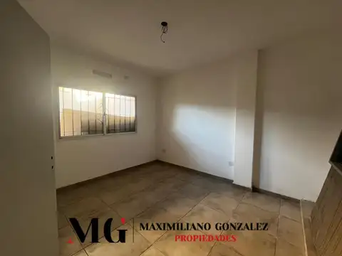 Departamento en Alquiler en Temperley, $ 750.000