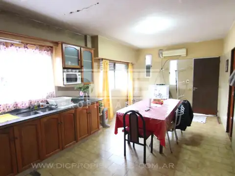 Galpon en Venta en Boulogne, USD 350.000