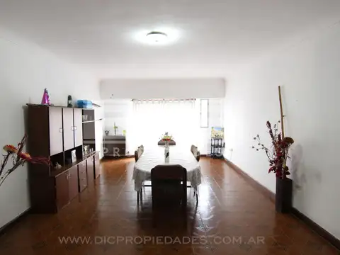IMP PROP MULTIFLIAR 900M2 C/ GALPÓN