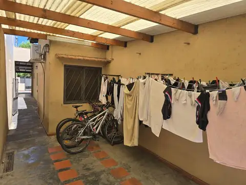 Casa en Venta al Este