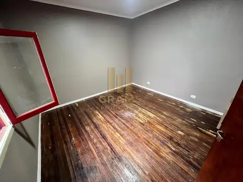 Venta de departamento PH dos dormitorios, La Plata
