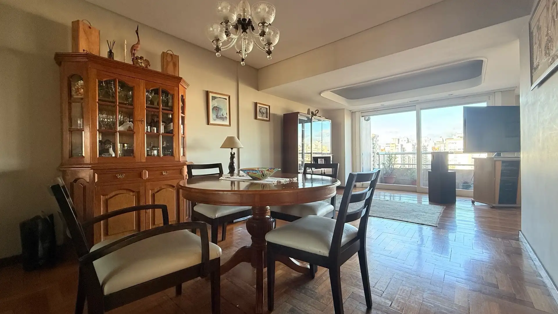 Departamento 4 amb, 165m² con balcón y hermosa vista — Plaza Mitre