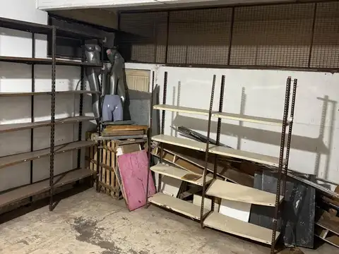 Local en Venta 30 años