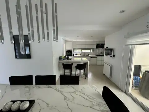 Casa en Venta en Pilar Del Lago, USD 399.000