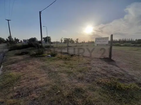 Terreno en Venta 20  mts Frente