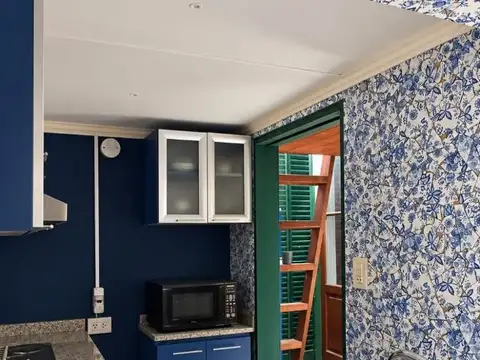 Depto Tipo Casa 3 ambientes con 2 baños