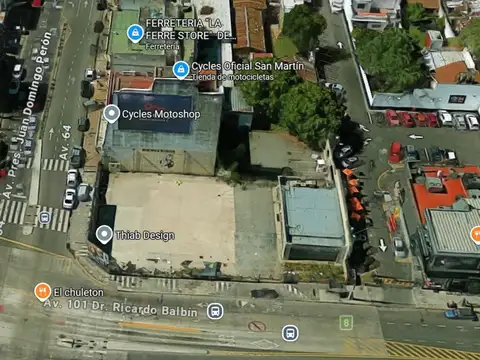 Lote en esquina sobre Av. Balbin / 4.400M2 CONSTRUIBLES