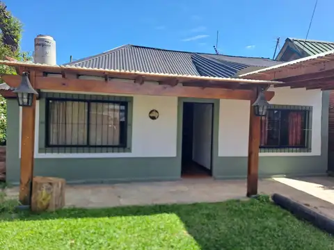 Casa en Venta con 1 cochera