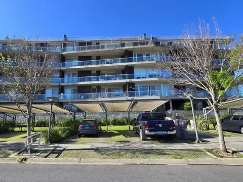 COCHERA SEMICUBIERTA NUEVO QUILMES