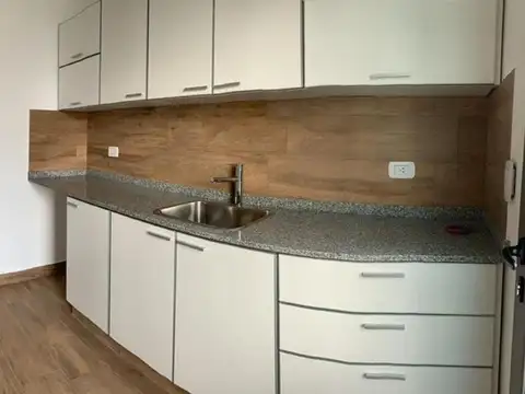 Ruta 9 Panamericana Km. 61 La Reserva Cardales Cc