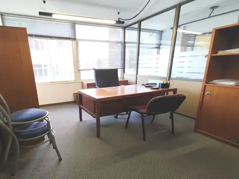 Oficina en Venta 25 años