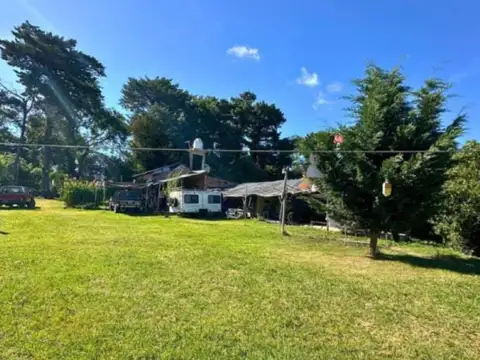 Casa en venta - 2 Dormitorios 1 Baño - La Peregrina