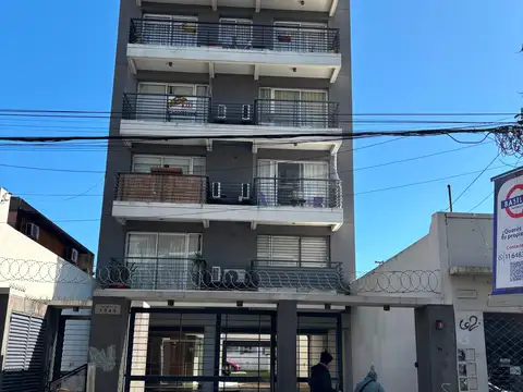 COCHERA CUBIERTA EN ALQULER