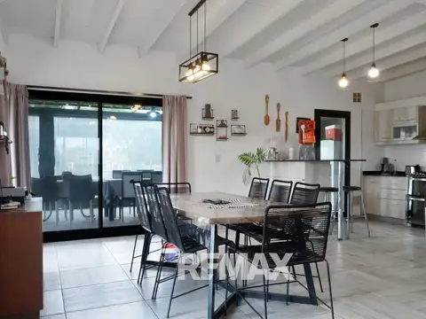 CASA 4 AMBIENTES EN VENTA EN SAN LUCAS CANNING