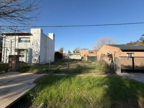 Terreno en Funes