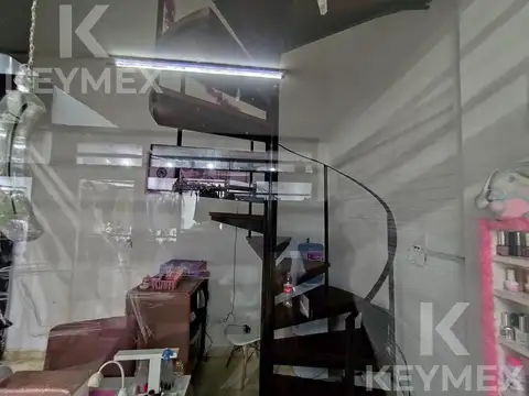 ALQUILER LOCAL COMERCIAL EN 8 E/ 49 Y 50 - GAL. MONTECARLO - Microcentro - LA PLATA