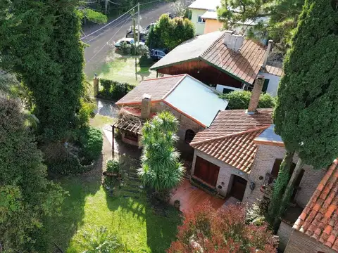 PASEO 103  y Av. 10 Barrio Norte Villa Gesell