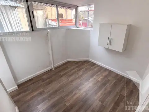 Depto Tipo Casa en Venta 80 años