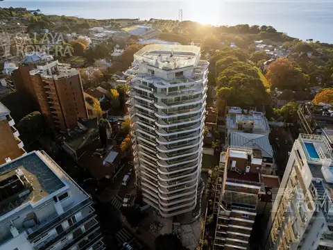 Venta Semipiso 4 Ambientes con Dependencia – Piso 14 – Torre SELENE, La Lucila