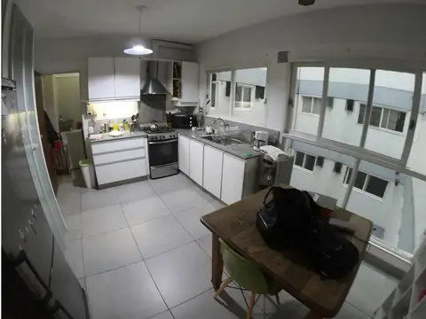 Departamento 4 ambientes con 2 baños