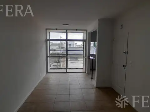 Departamento en Alquiler en Wilde, $ 700.000