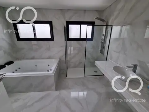 Casa en Venta en Puertos - Araucarias, USD 319.000