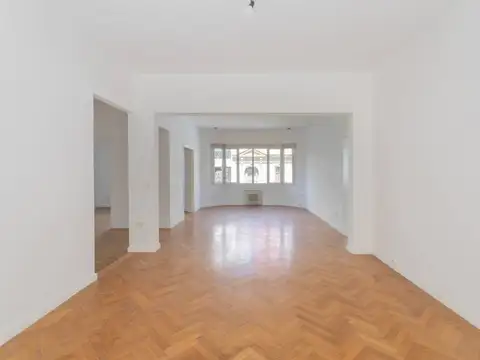 Departamento en Alquiler 80 años