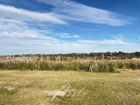 Lote en Venta al Rio en Barrio Cerrado El Naudir, Escobar. Colegios, Shell. Jumbo
