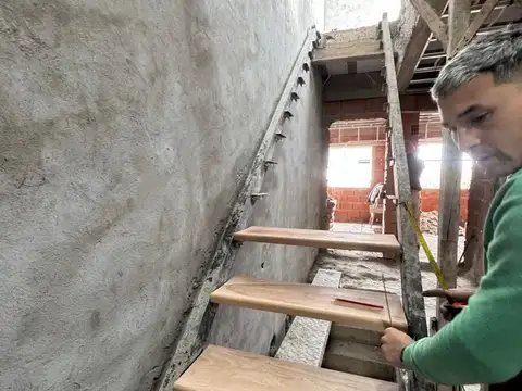 Depto Tipo Casa 3 ambientes con 2 baños