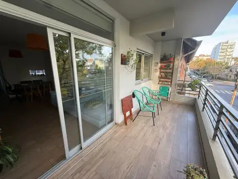 Venta | Departamento 2 ambientes con balcón | Coghlan