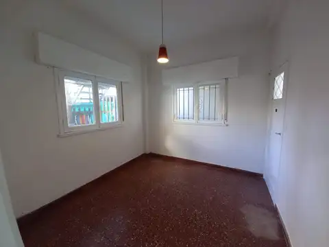 Casa en Alquiler en Munro, $ 1.050.000