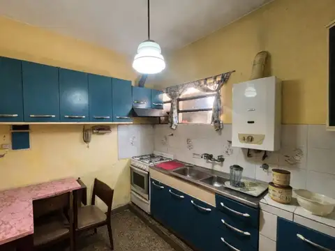 Depto Tipo Casa 5 ambientes con 1 baño