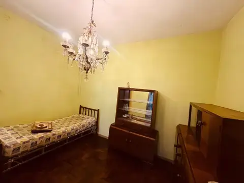 Depto Tipo Casa en Venta de 5 ambientes