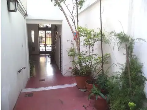 Depto Tipo Casa en Alquiler de 3 dormitorios