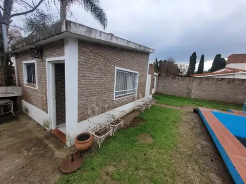 Casa en Venta con 1 cochera