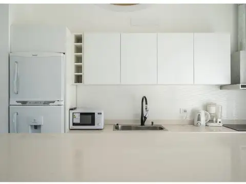 Casa en Venta 4 Dormitorios con Pileta en Costa Esmeralda Barrio Ecuestre Barrio Privado