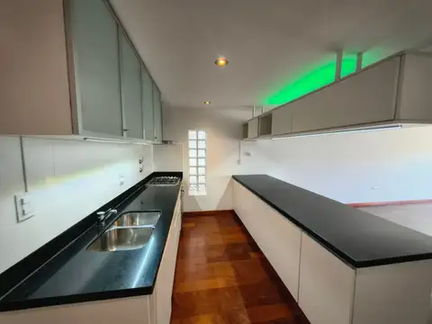 Departamento en Alquiler de 3 dormitorios