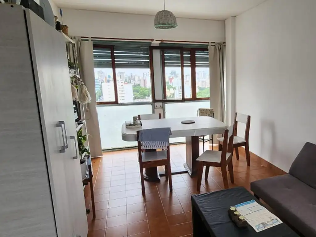 39 esquina 7 , Piso 14