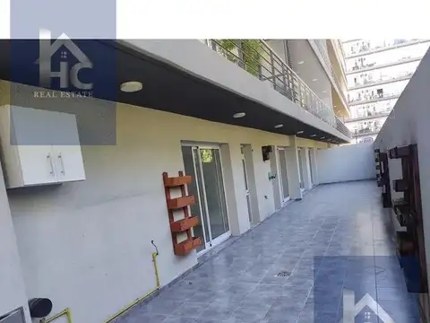 Departamento en Alquiler con 1 cocheras